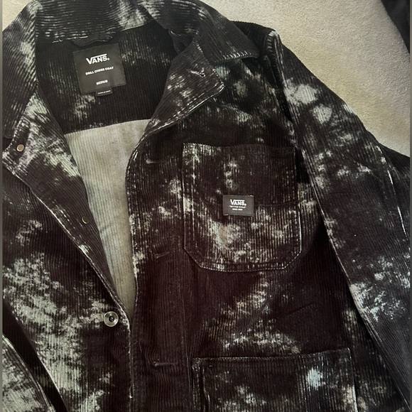 Jacket - Picture 1 of 4